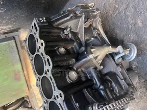 Toyota Vitz 4 Plugs 2010 Halve Block