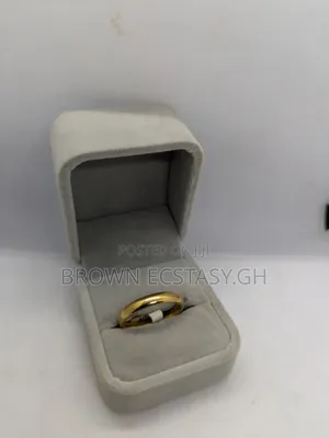 Plain Wedding Ring ( Available in Silver or Gold)