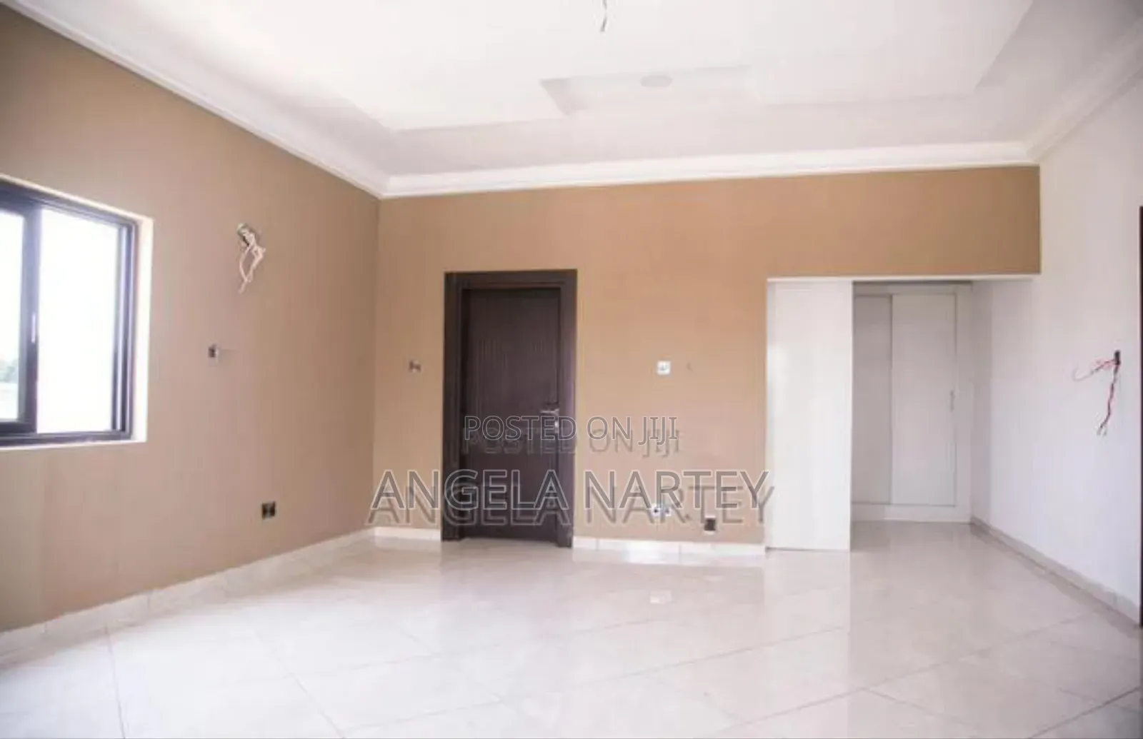 4bdrm House in East Airport, Accra Metropolitan for sale