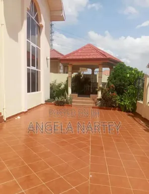 4bdrm House in Sakumono Estates for sale