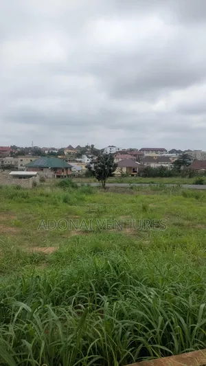 One Full Plot of Land for Sale in Kwadaso Hilltop