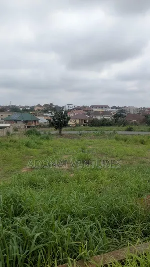 One Full Plot of Land for Sale in Kwadaso Hilltop