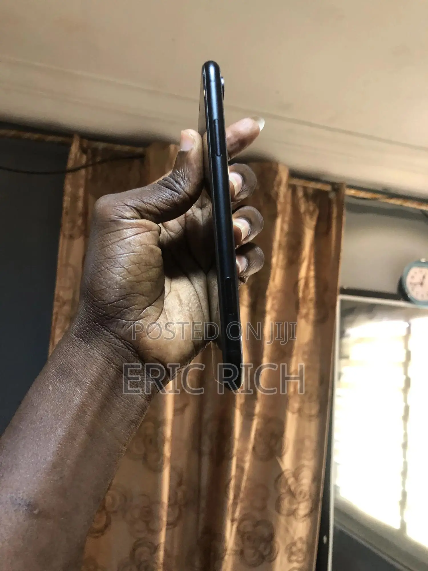 Apple iPhone XR 64 GB Black