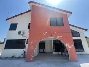 5bdrm House in Labone for rent