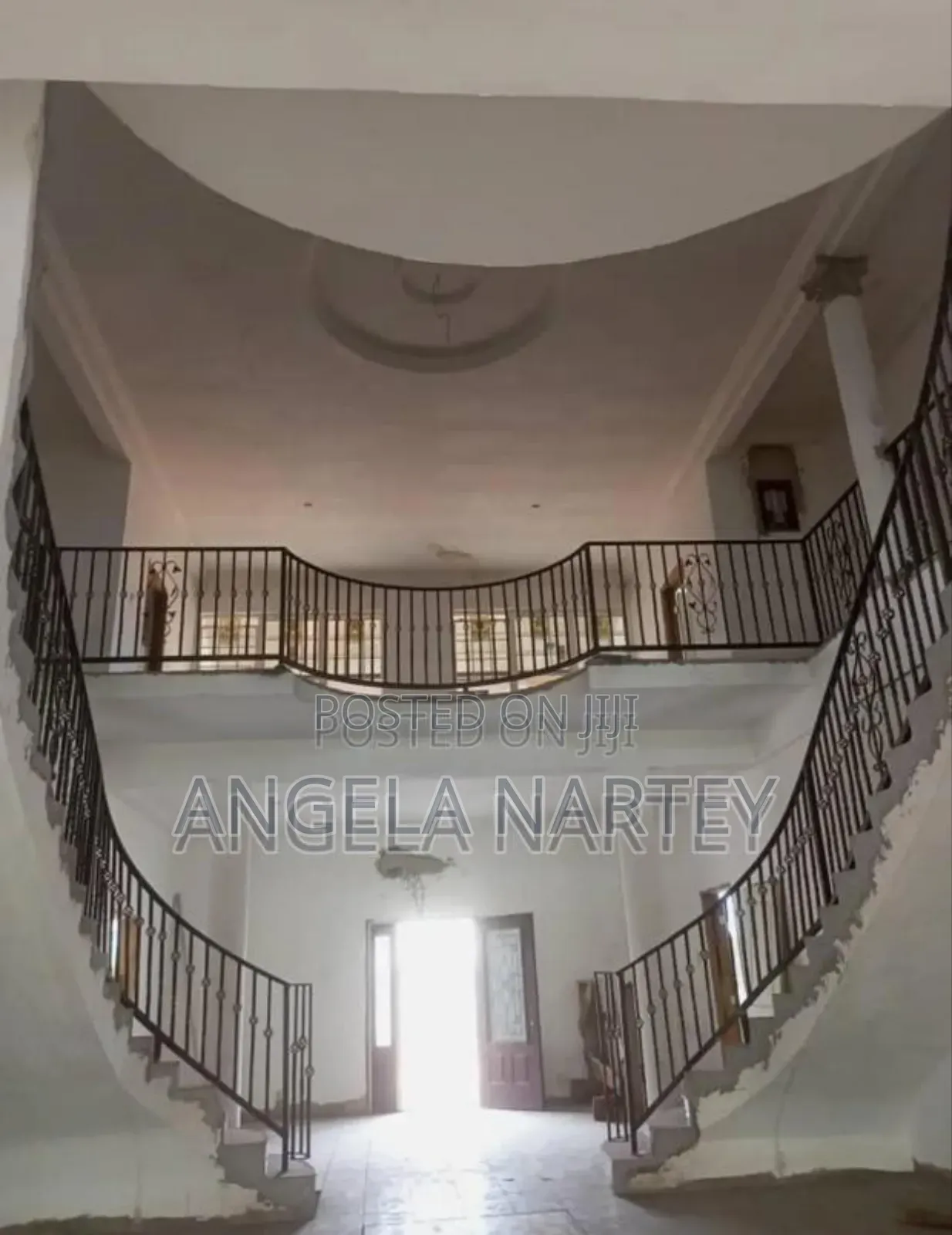 7bdrm House in East Legon for sale