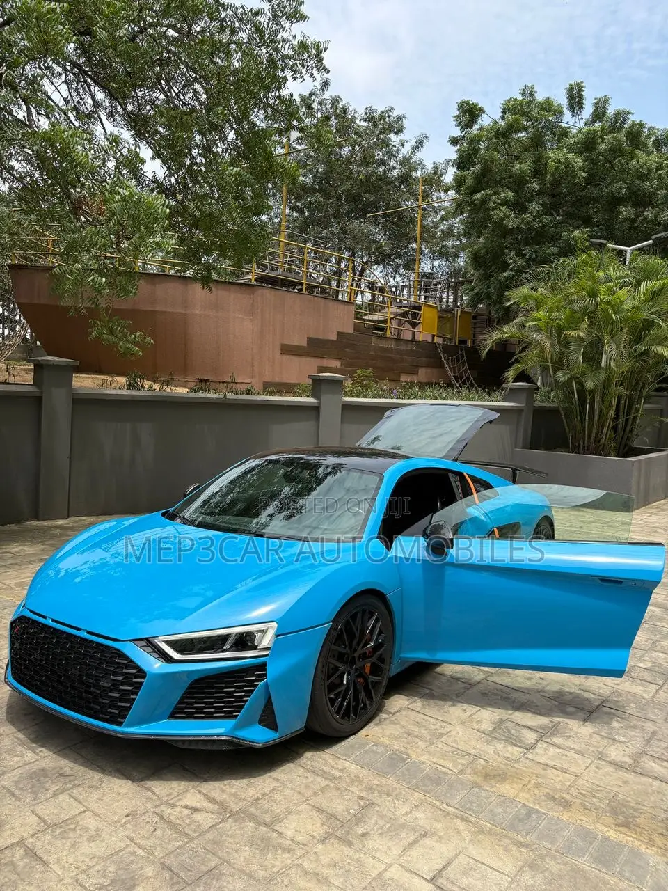 Audi R8 2018 Blue