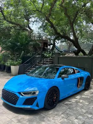 Audi R8 2018 Blue