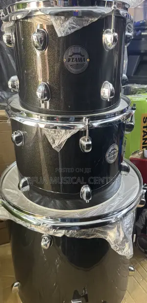 Tama Drums Set (5)