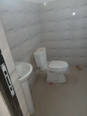 Shop for Rent at Oyarifa