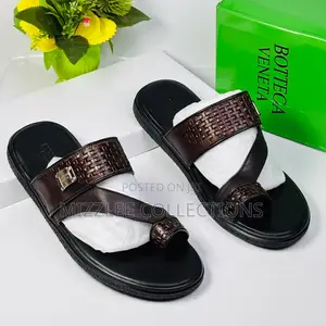 Quality Bottega Veneta Slippers for Men