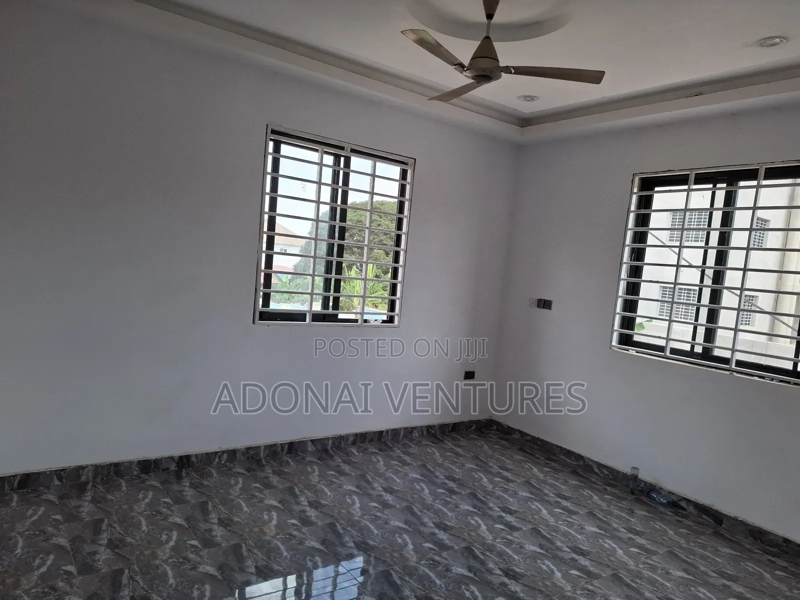 4bdrm House in Ahodwo Daban, Kumasi Metropolitan for sale