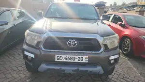 Toyota Tacoma 4dr Double Cab 5.0 ft. SB (2.7L 4cyl 4A) 2014 Gray