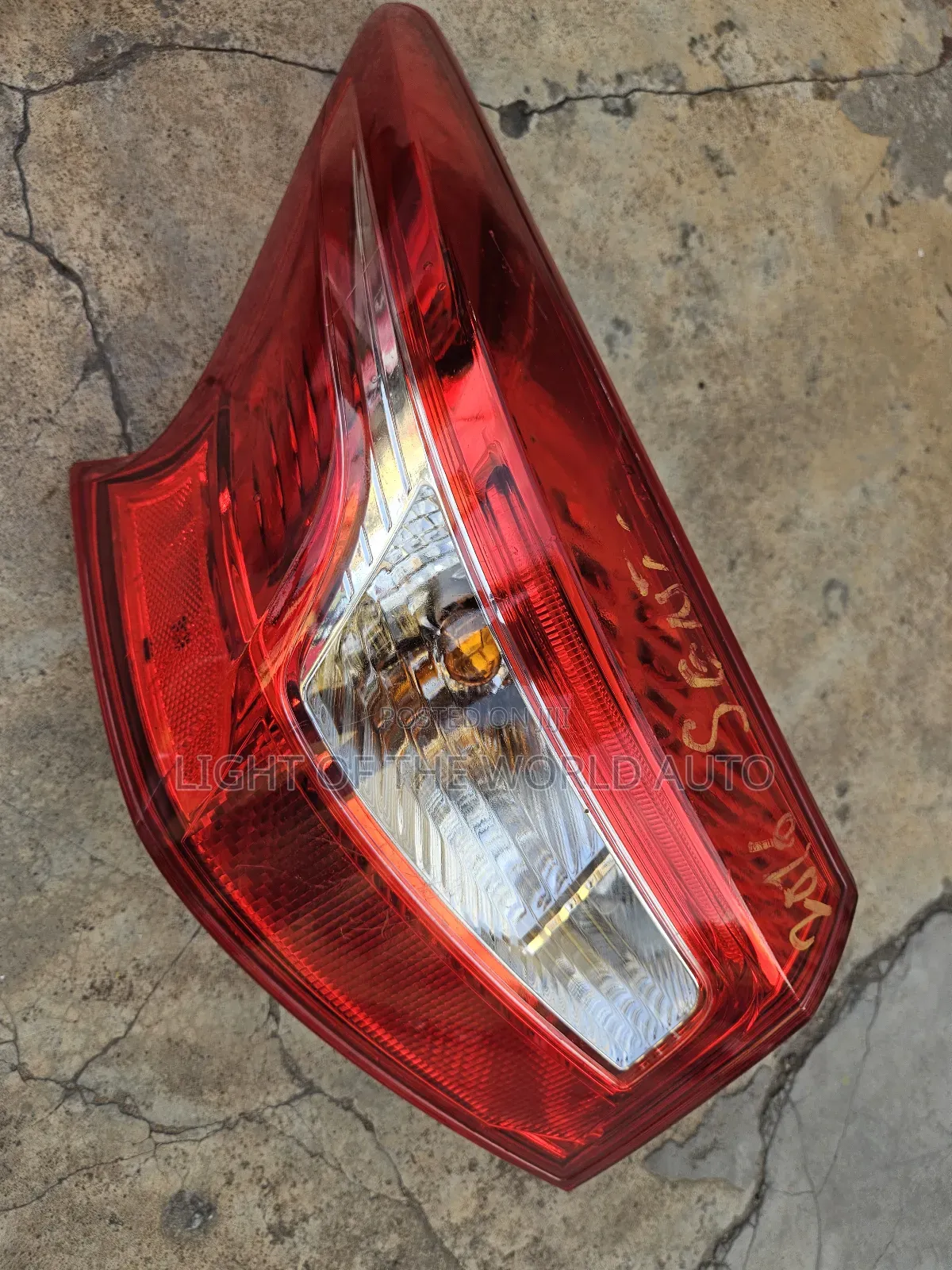 Nissan Sentra 2016 Taillights Left Side