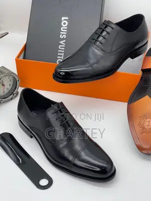 Louis Vuitton Executive Oxford – Timeless Elegance in Burnished Black