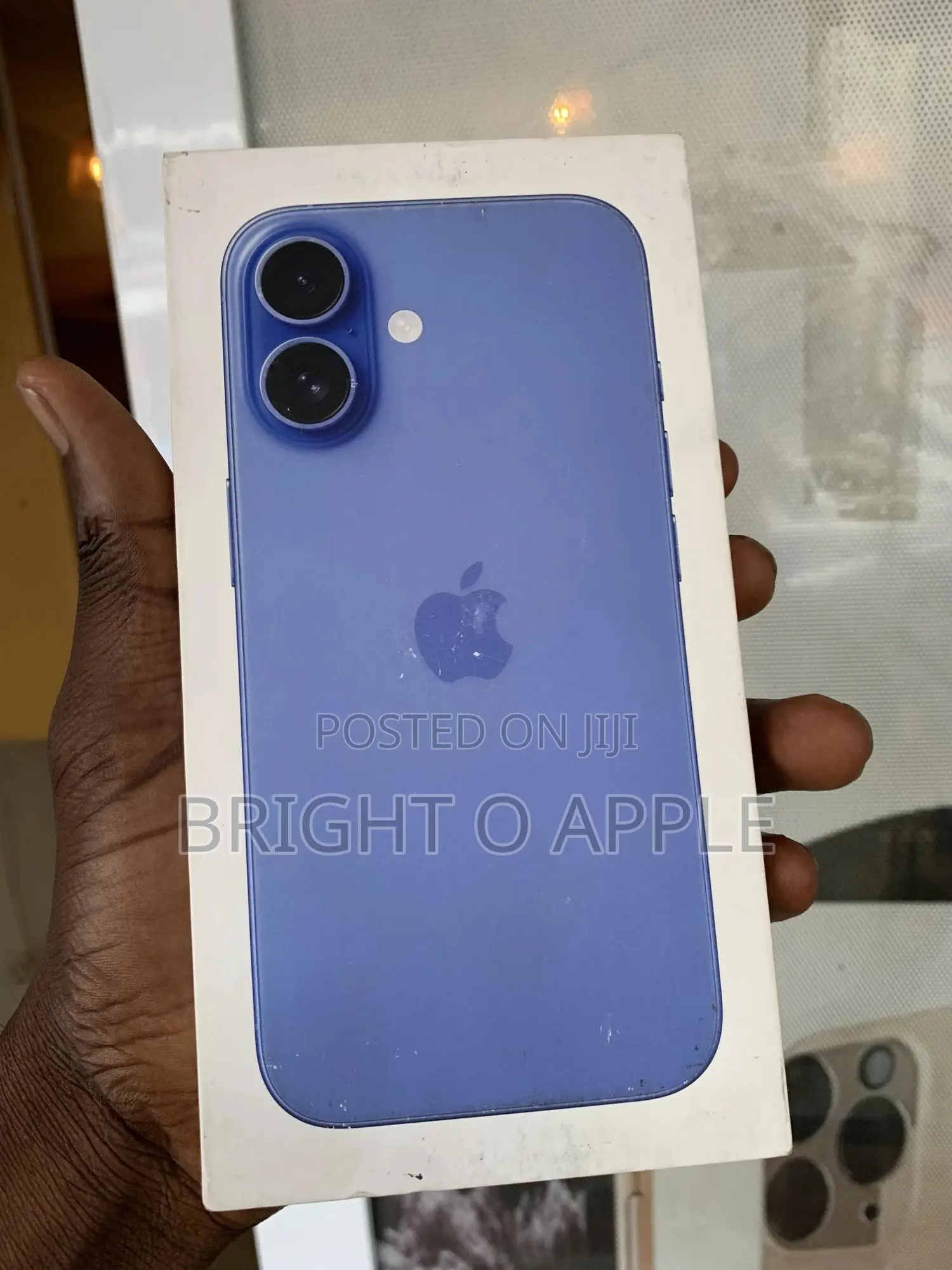 New Apple iPhone 16 128 GB Blue