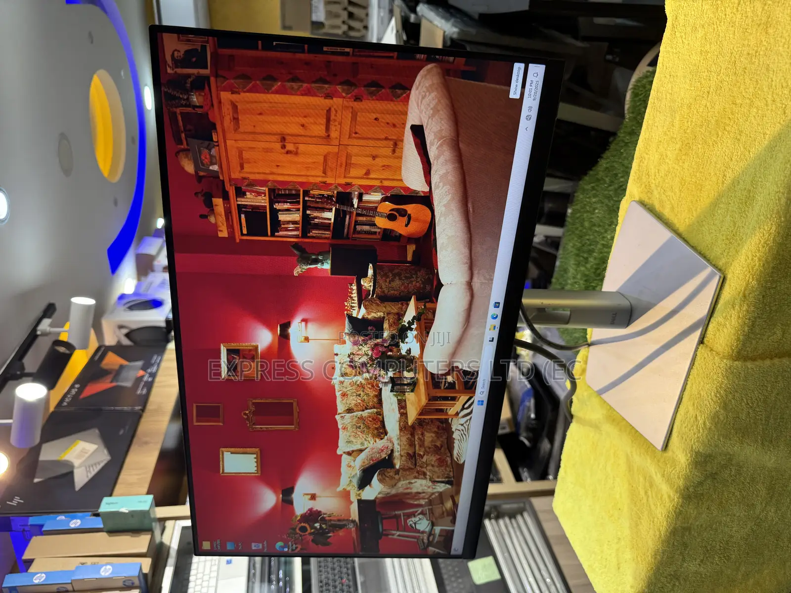 Dell 24 Inches Edgeless 1080p (Ips) Neat Monitor From Uk Neat