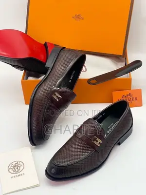 Hermès Paris Woven Loafer – Signature Red-Sole Opulence Brown