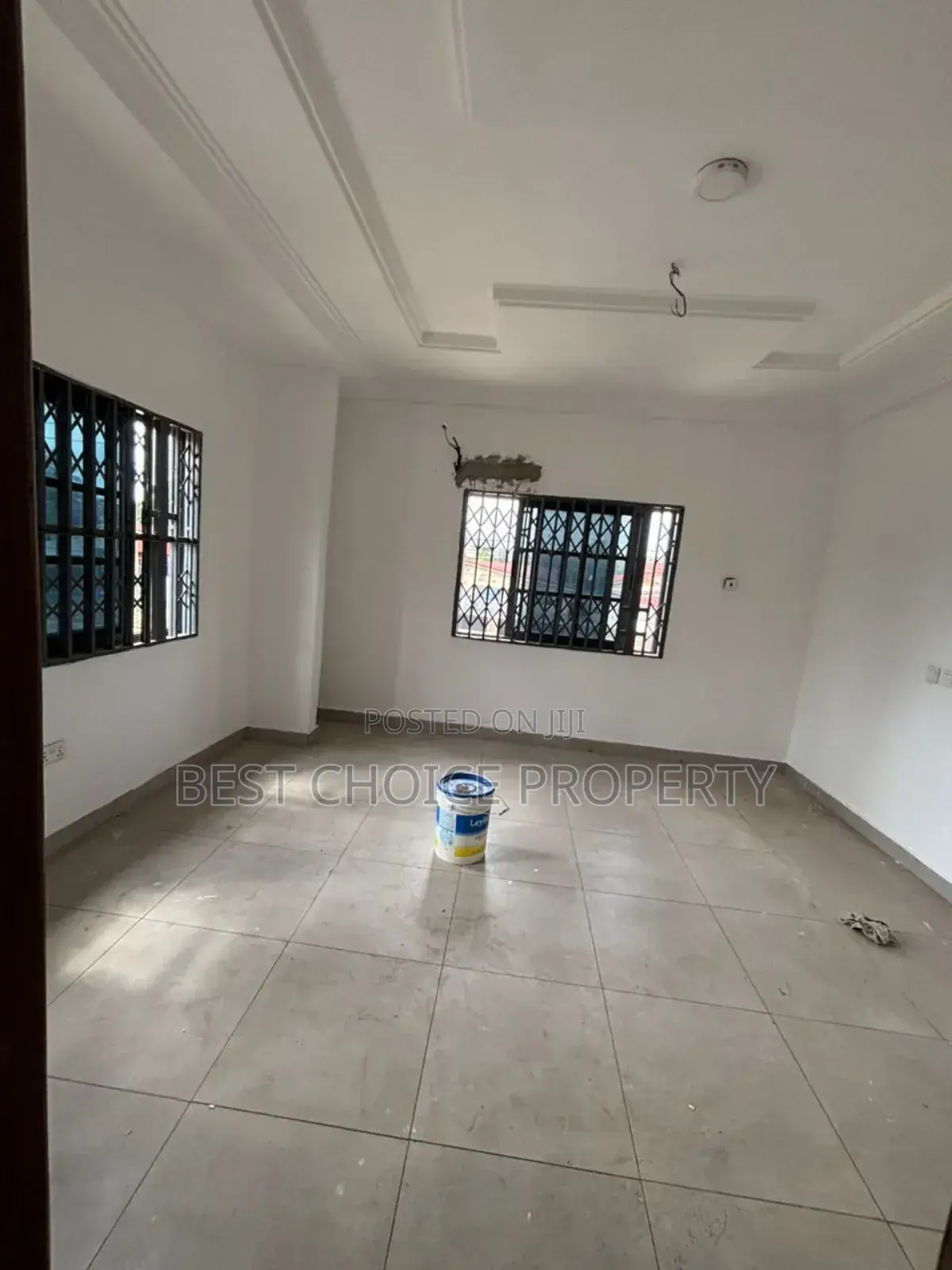Ex Two Bedroom Apartment for Rent