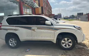 Toyota Land Cruiser Prado 2018 White