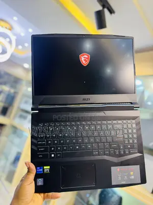 Laptop MSI Pulse GL66 16GB Intel Core i7 SSD 512GB