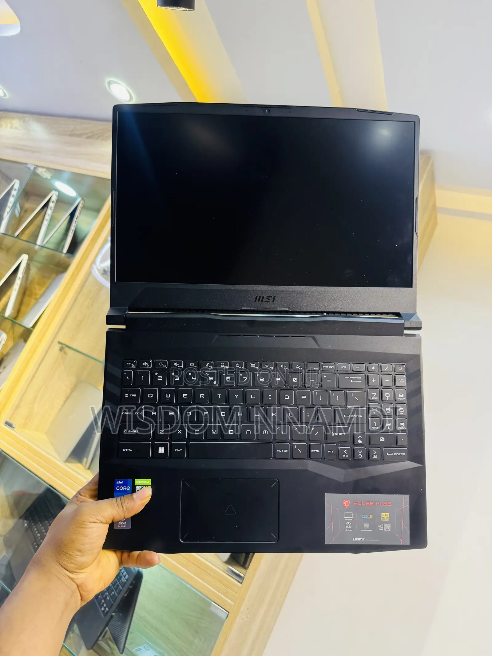 Laptop MSI Pulse GL66 16GB Intel Core i7 SSD 512GB