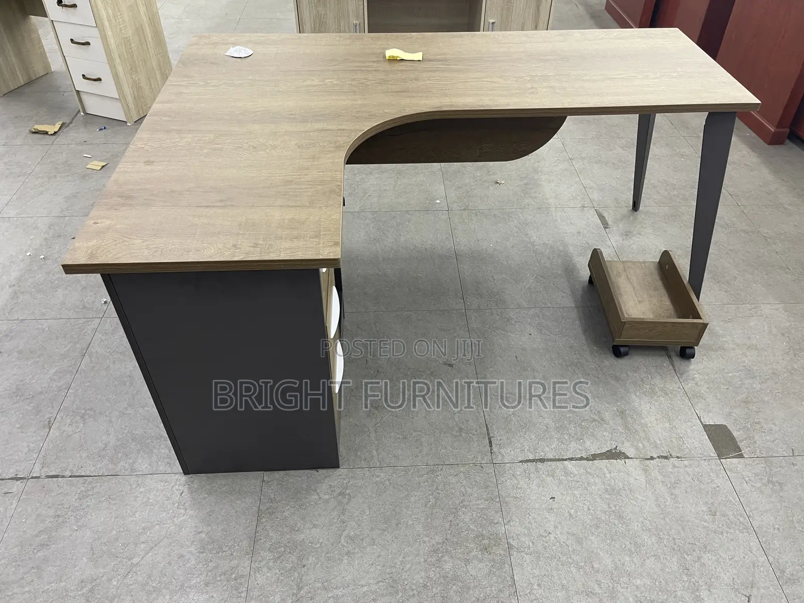 Wooden Office Table/ Desk