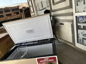 The Deep Freeze Consort of 238 Liters Zara Freezer