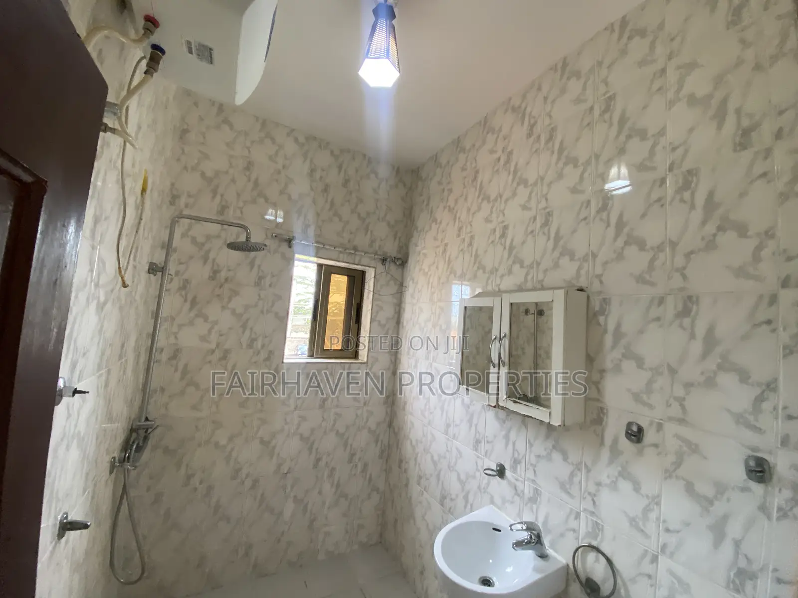 Fully Furnished 1 Bedroom Apartment
