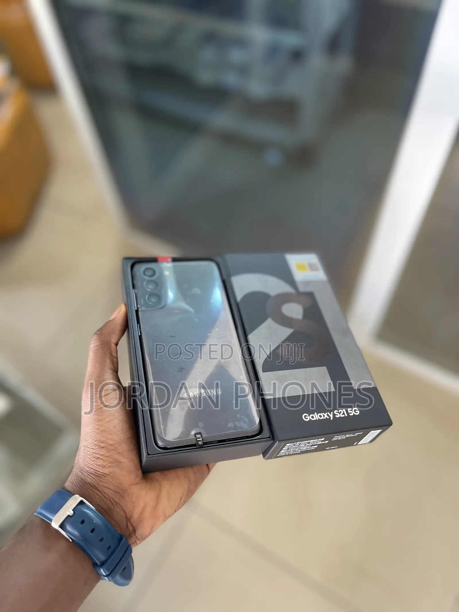 New Samsung Galaxy S21 5G 128 GB Gray