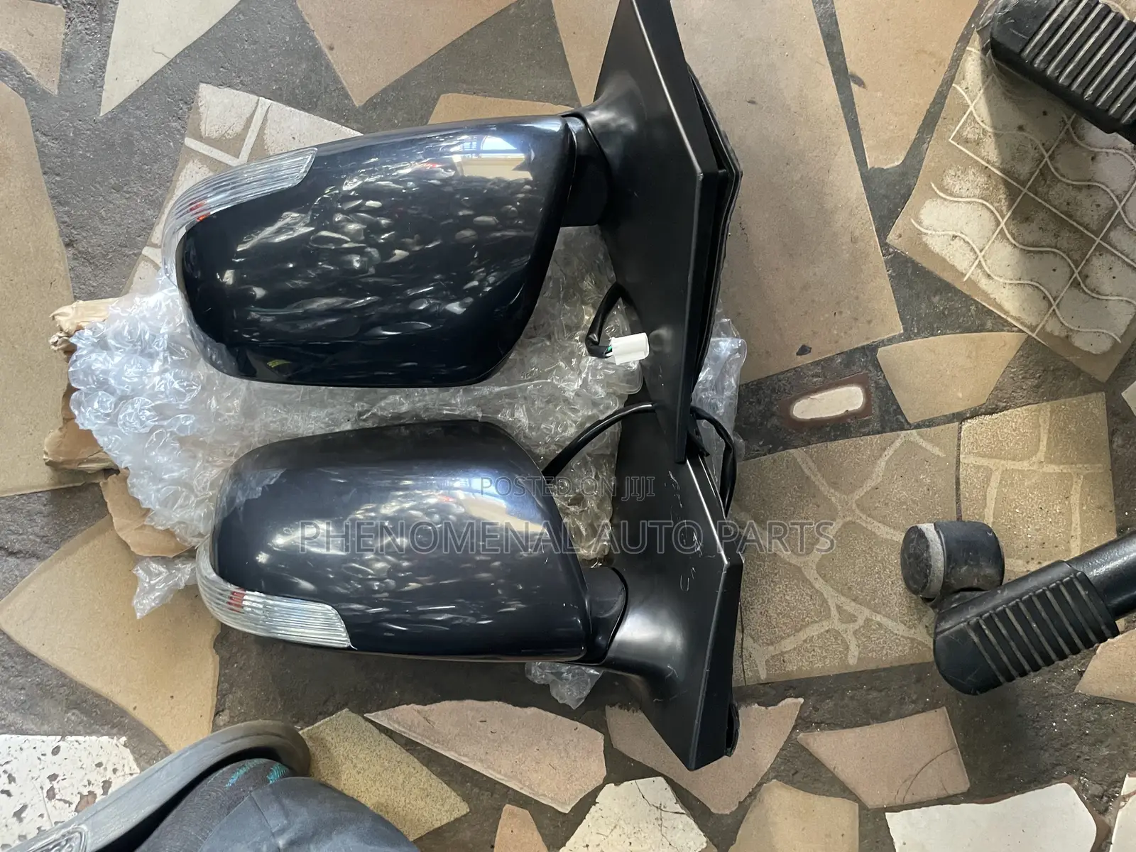 Toyota Corolla 2009-2013 Model Driving Mirror