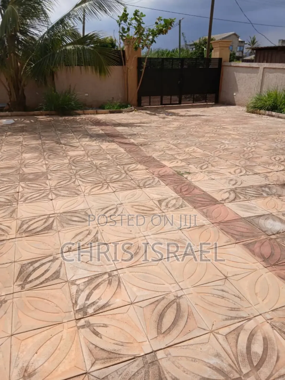 2bdrm Apartment in Oyibi for rent