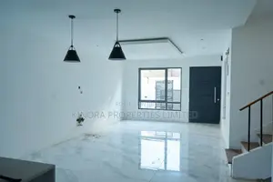 3bdrm Duplex in East Legon Hills, Accra Metropolitan for sale