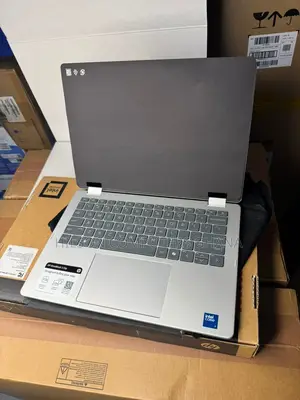 New Laptop HP OmniBook 5 14" 16GB Intel Core Ultra 7 SSD 512GB
