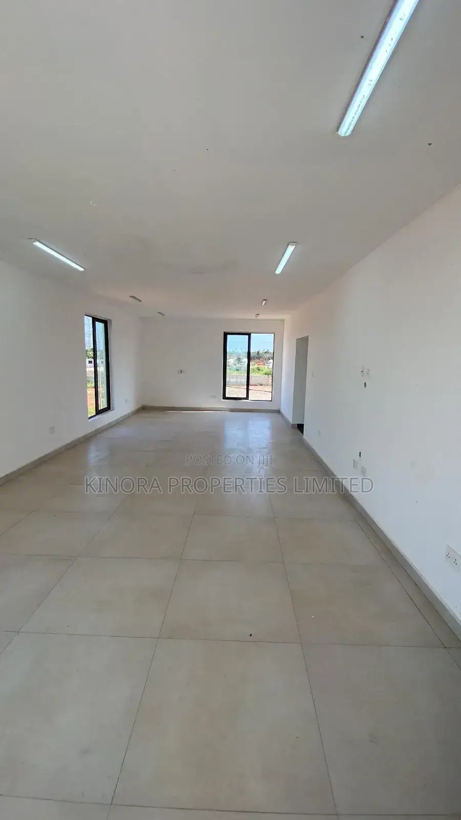 4bdrm Duplex in East Legon Hills, Accra Metropolitan for sale
