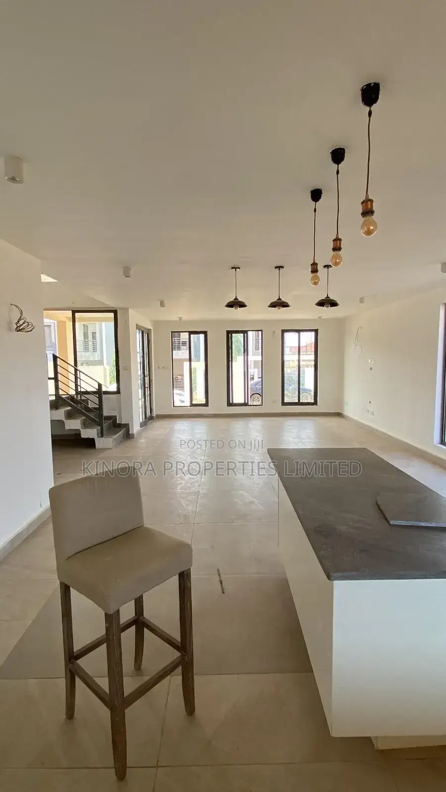4bdrm Duplex in East Legon Hills, Accra Metropolitan for sale