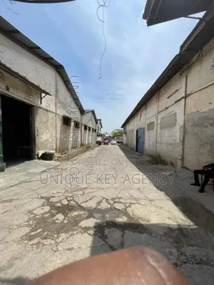 500 Square Meter Warehouse to Let