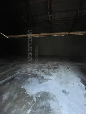 500 Square Meter Warehouse to Let