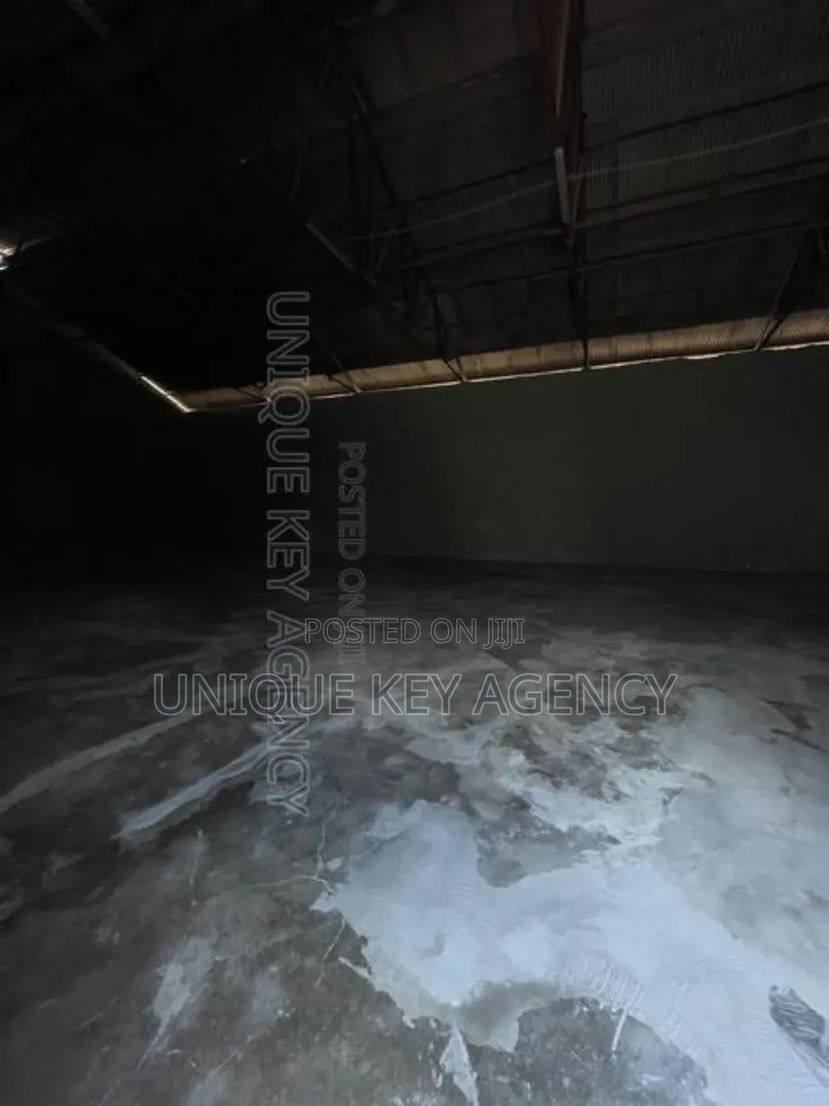 500 Square Meter Warehouse to Let