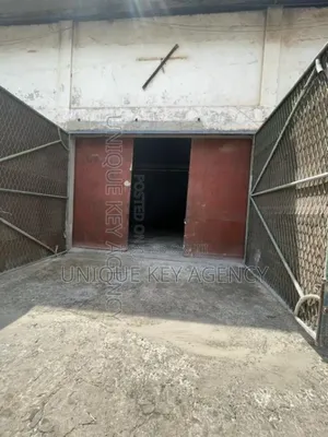 500 Square Meter Warehouse to Let