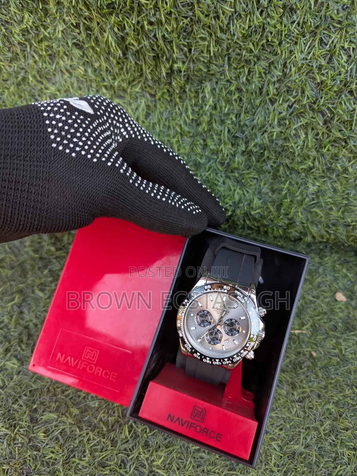 Naviforce Silver and Black Chronographic Watch