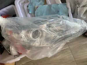 Toyota Camry Head Light