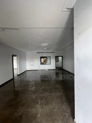 3bdrm Apartment in Unique Key Agency, Airport Residential Area for rent
