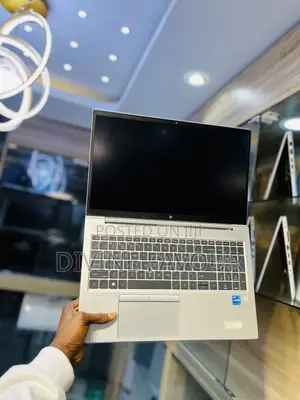 Laptop HP EliteBook 850 G8 8GB Intel Core I5 SSD 256GB