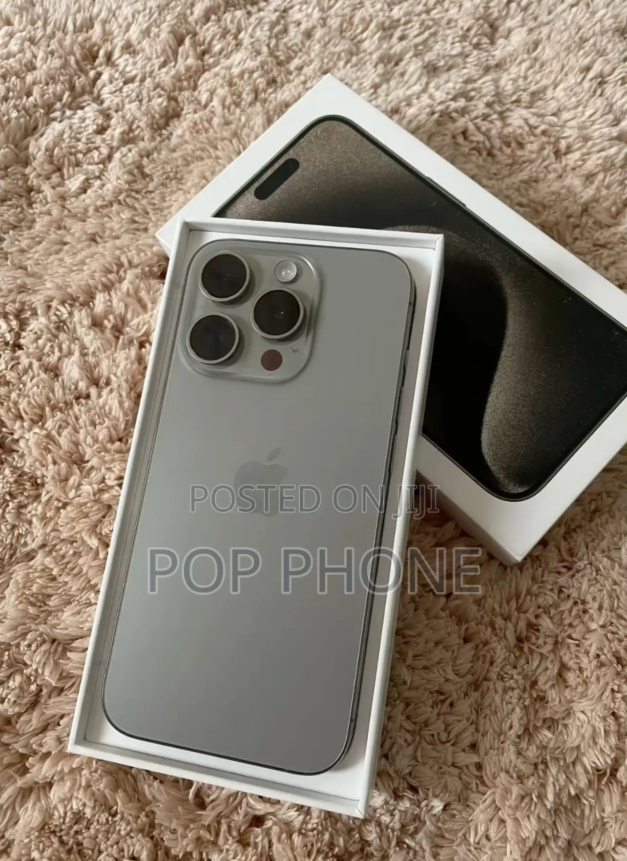 Apple iPhone 15 Pro Max 256 GB Silver