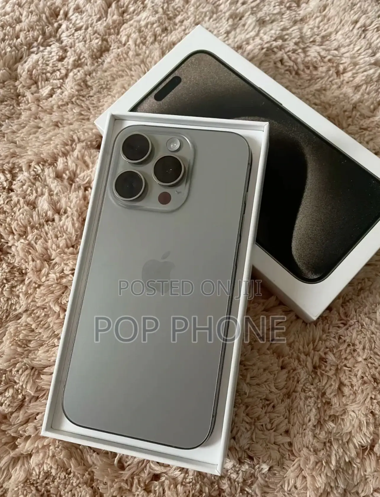 Apple iPhone 15 Pro Max 256 GB Silver