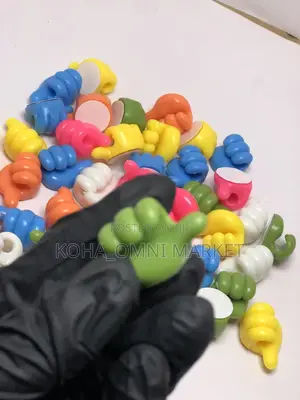 5 Pcs Thumps Up Mini Hooks