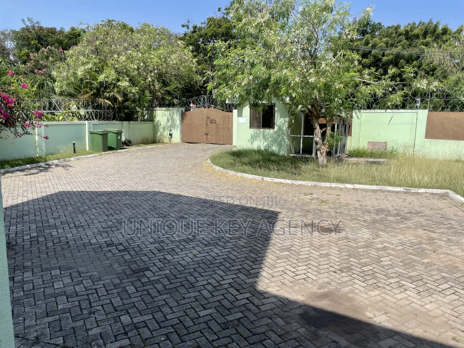 5bdrm House in Unique Key Agency, Cantonments for rent