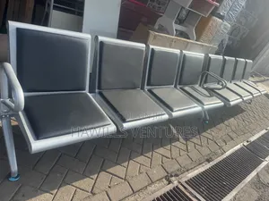 4 Seater Waiting Bench