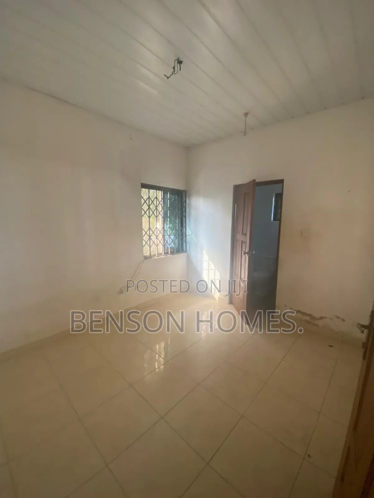 3bdrm Apartment in Nungua for rent