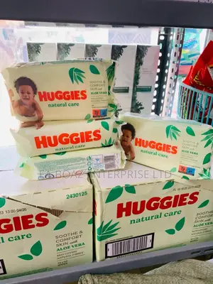 Huggies Natural Care Baby Wipes ,Aloe Vera - 10x56 Wipes